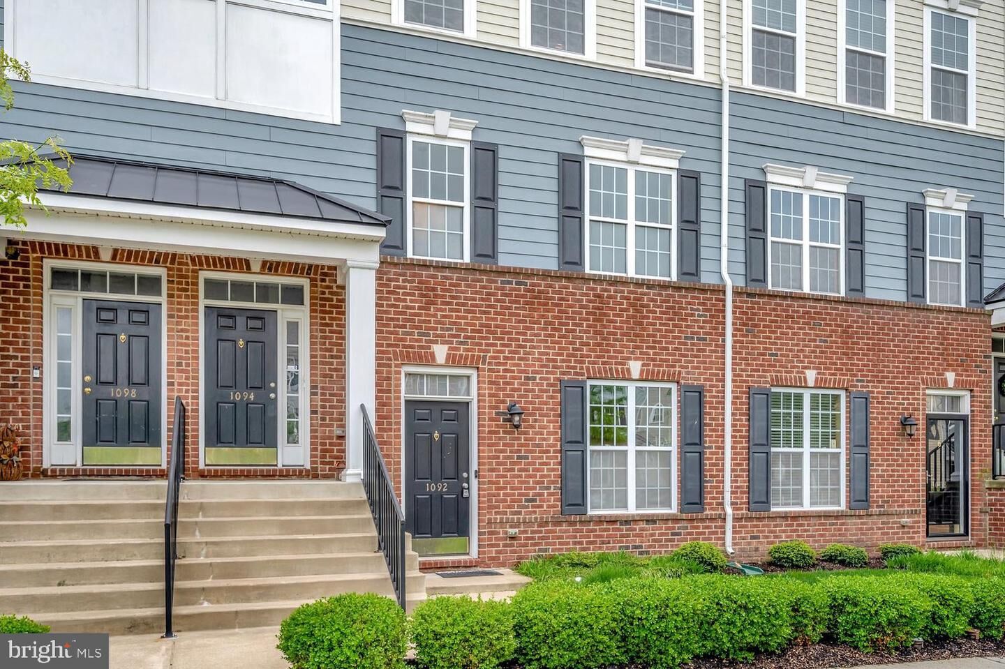 Property Photo:  1092 Worth Lane  DE 19703 