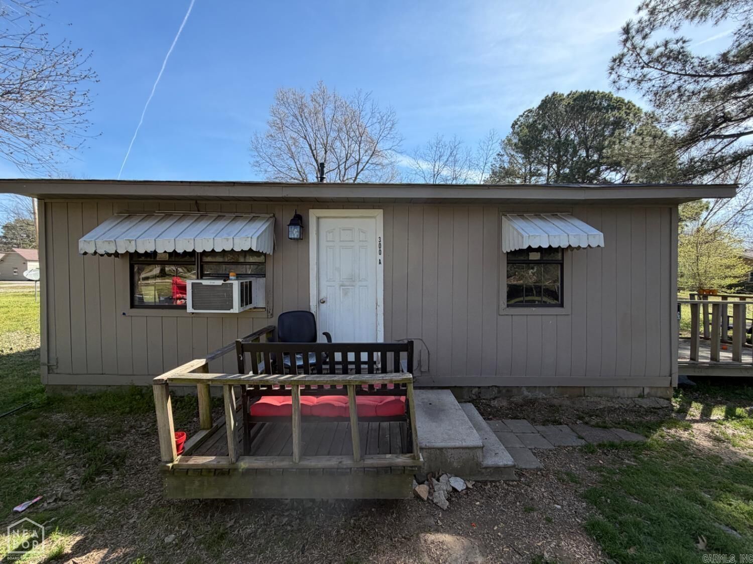 Property Photo:  300 B E Matthews Street  AR 72417 