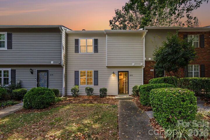 Property Photo:  3272 Heathstead Place  NC 28210 