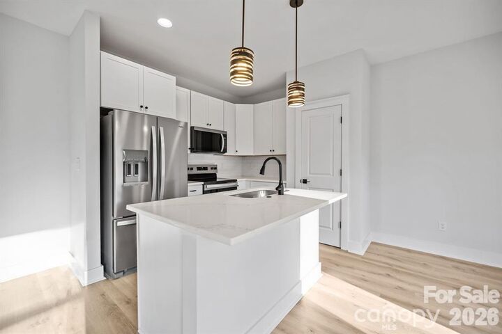 Property Photo:  1422 Johnston Street  NC 28054 