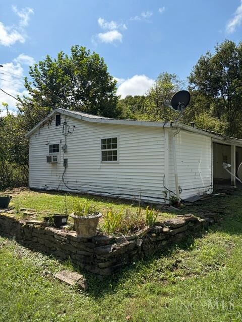 Property Photo: 2437 Stringtown Road OH 45171