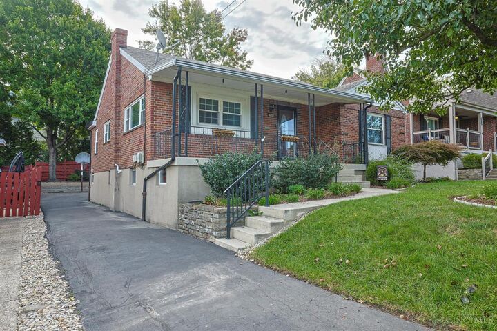Property Photo:  4256 Minmor Drive  OH 45217 