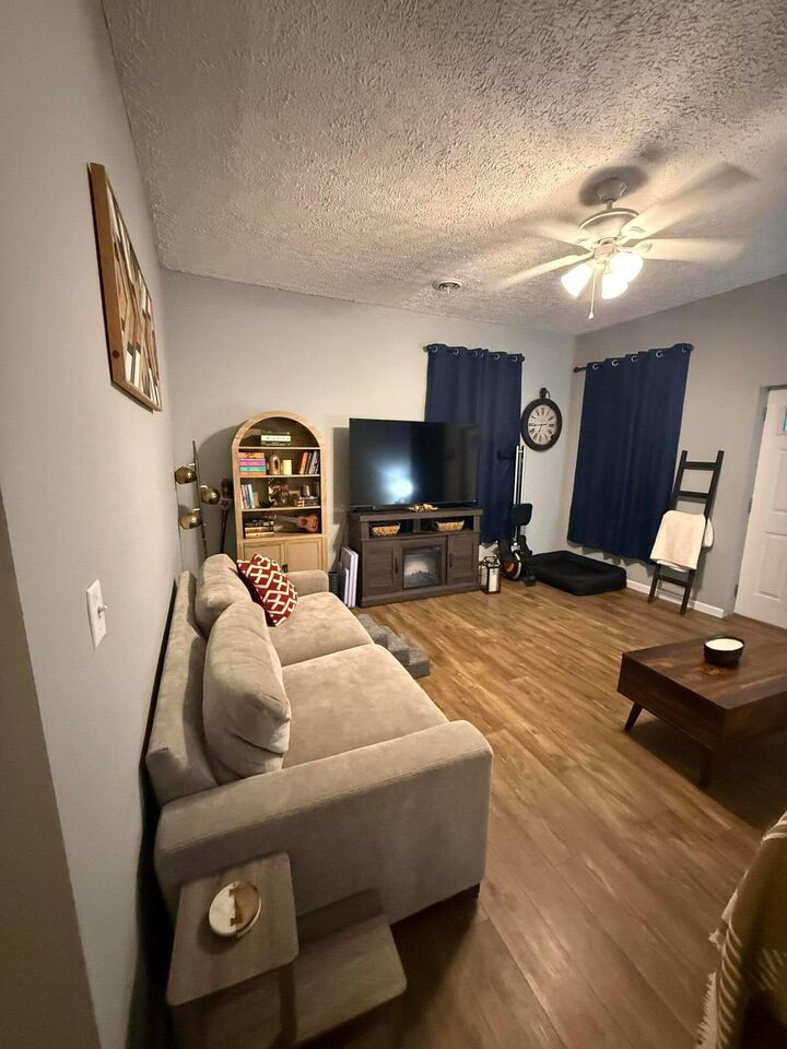 Property Photo:  142 N High Street  OH 45601 