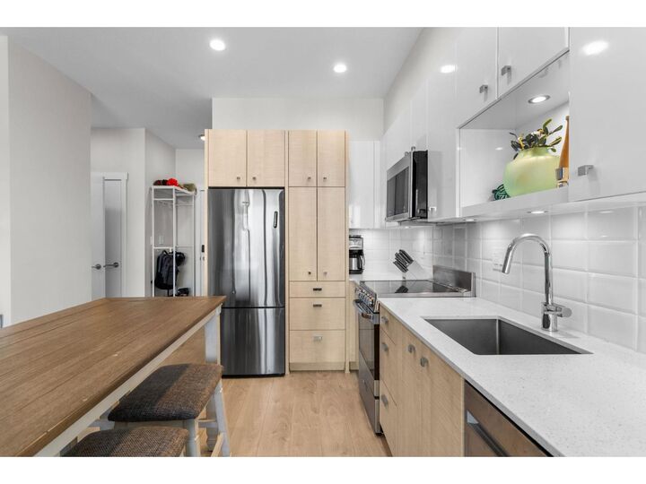 Property Photo:  10838 Whalley Boulevard 518  BC V3R 0G8 