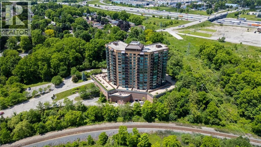 Property Photo: 237 King Street West 102 ON N3H 5L2
