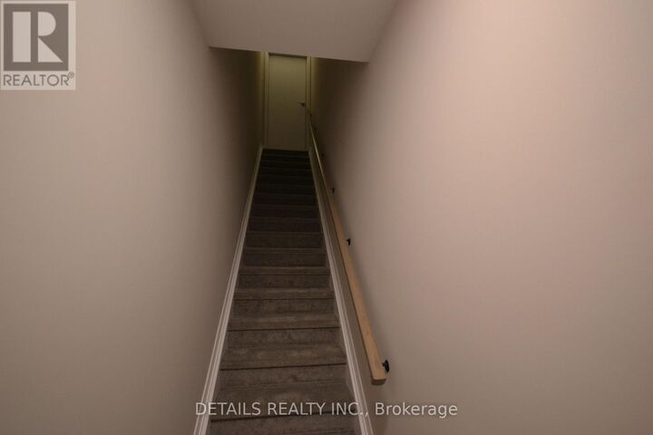 Property Photo:  800 Utopie Private  ON K1W 0M5 