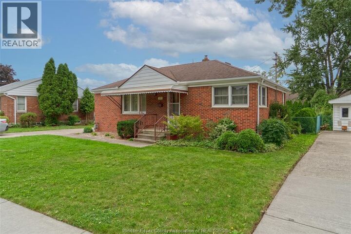 Property Photo:  1051 Grand Marais Road West  ON N9E 1C2 