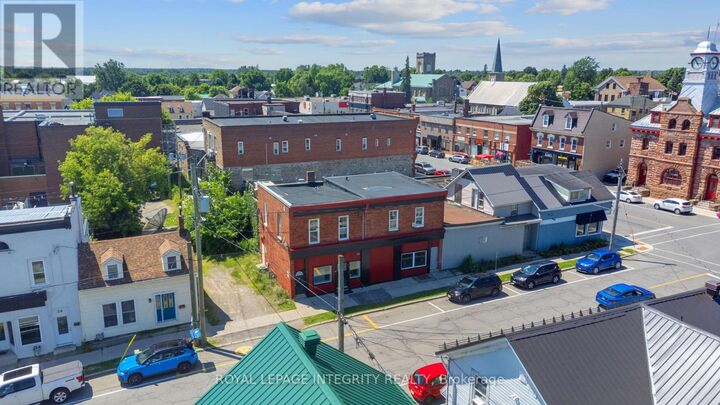 Property Photo:  34 Market Street  ON K7A 2E6 