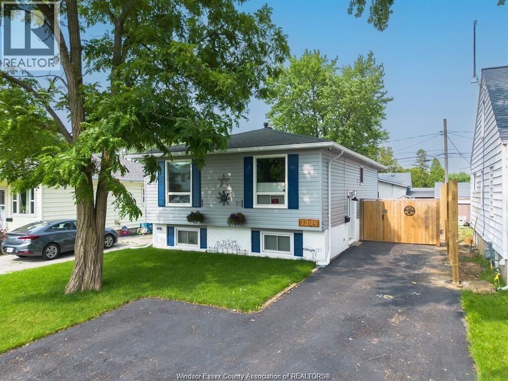 Property Photo: 3394 Bliss Road Upper Unit ON N8W 3B3