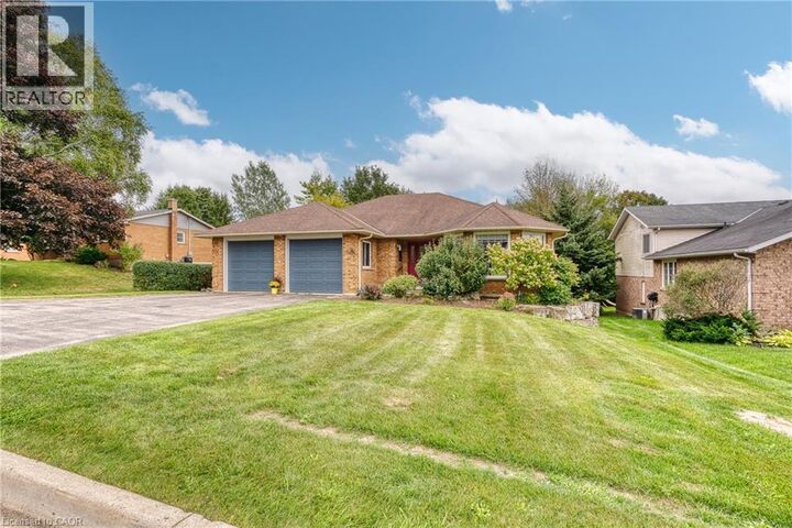Property Photo:  21 Drayton Queen Street  ON N0G 1P0 