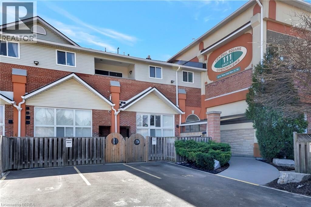 Property Photo:  111 Grey Street 212  ON N3S 4V8 