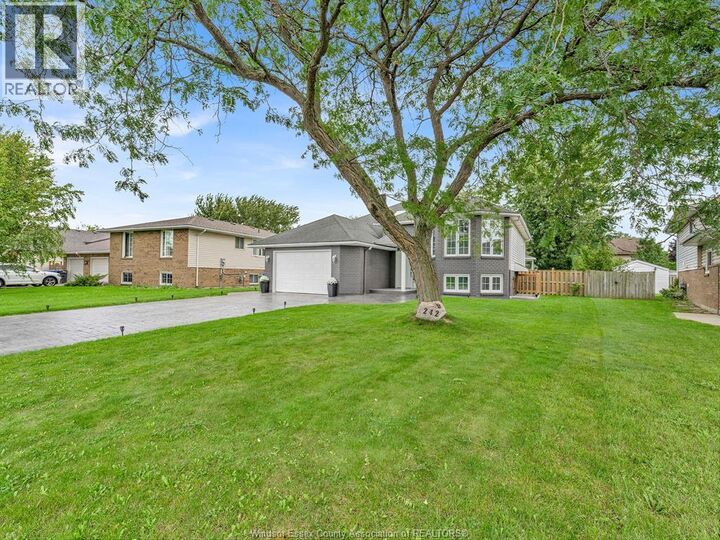 Property Photo:  242 George Crescent  ON N0R 1A0 