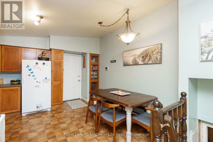 Property Photo:  763 Eastwood Avenue  ON P1B 7V4 