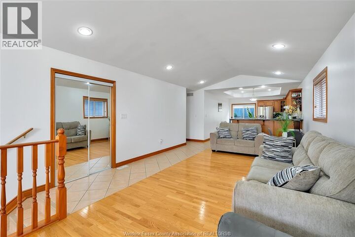 Property Photo:  2078 Rockport  ON N9G 3A6 