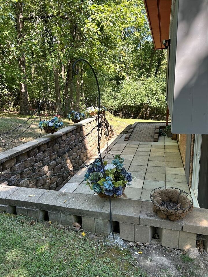 Property Photo: 1535 Winding Trail OH 45503