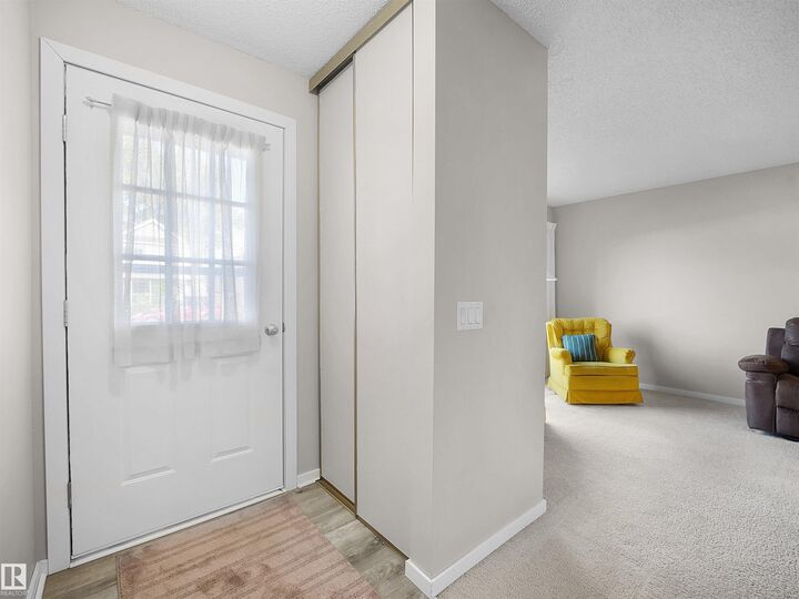 Property Photo:  20 St. Andrews Avenue  AB T7Z 1K8 