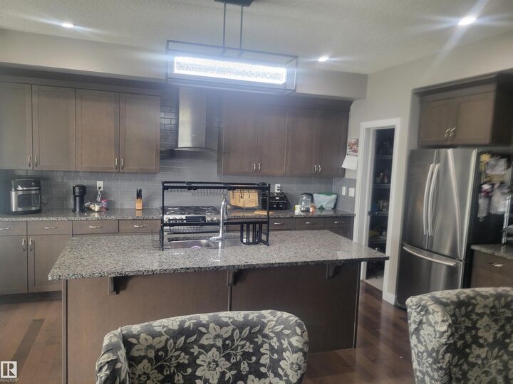 Property Photo:  3078 Carpenter Landing Landing SW  AB T6W 2Y9 