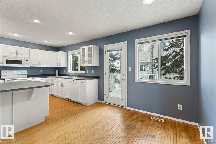 Property Photo:  1638 Jamha Road NW  AB T6L 6V7 