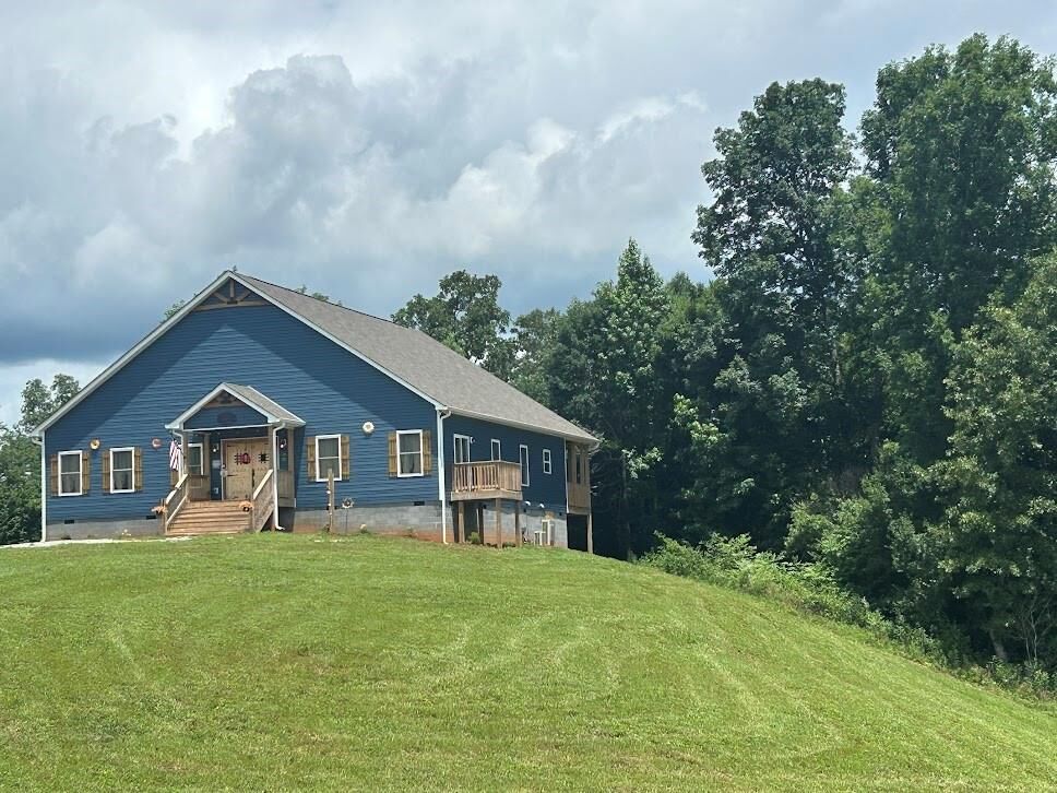 Property Photo:  240 Victory Dashboard Road  GA 30108 