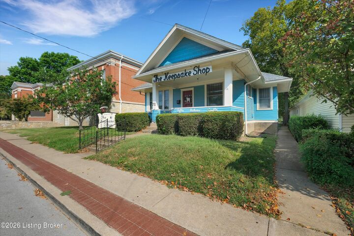 Property Photo:  711 Washington St  KY 40065 