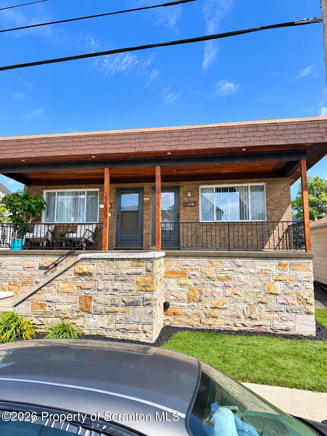 Property Photo:  1510 Elizabeth Street 1  PA 18504 