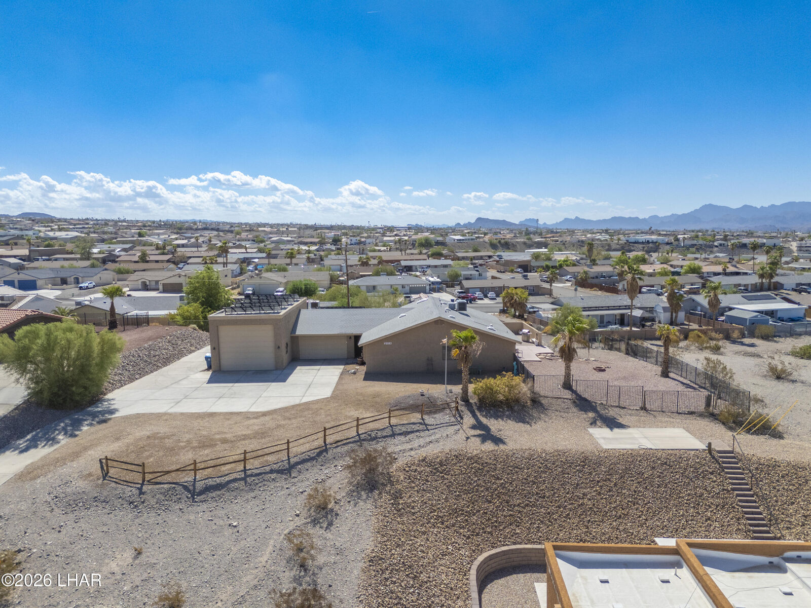 Property Photo: 2404 Barranca Dr AZ 86403