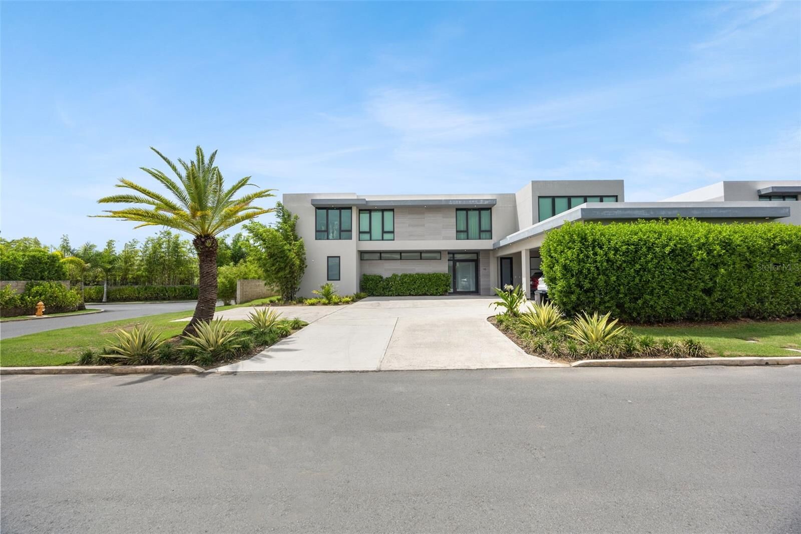 Property Photo:  15 Riviera Reserve  PR 00959 