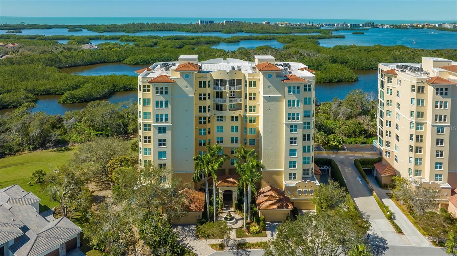 Property Photo:  385 N Point Road 301  FL 34229 