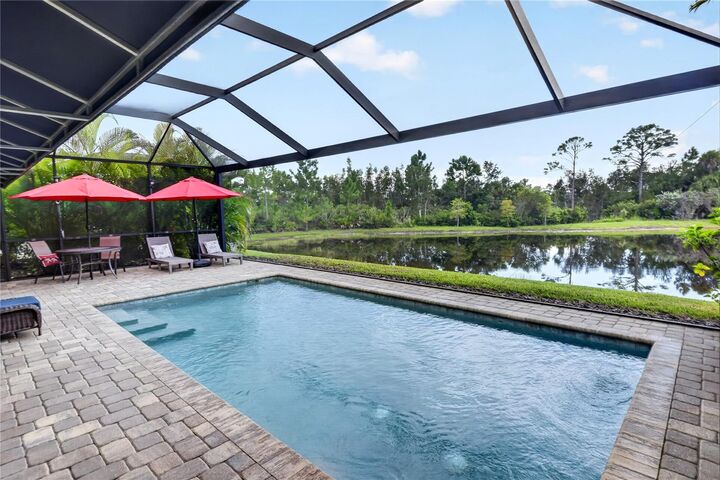 Property Photo: 257 Daylily Boulevard FL 34275
