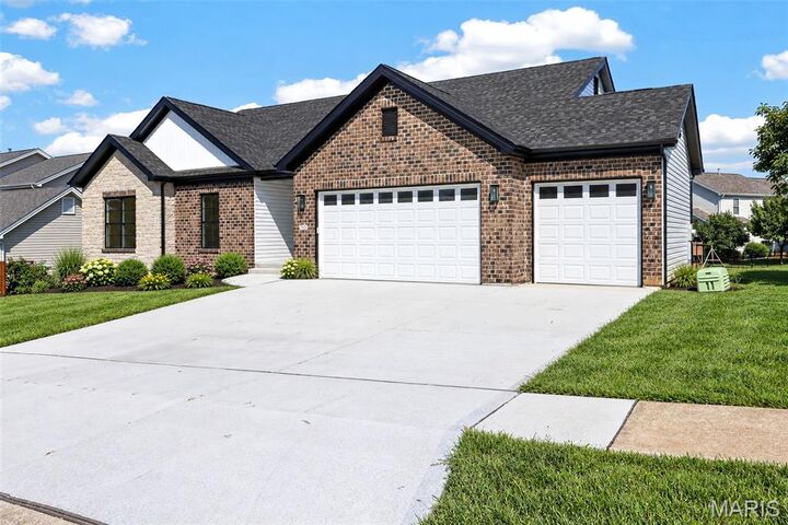 Property Photo: 703 Vista Springs Court MO 63385