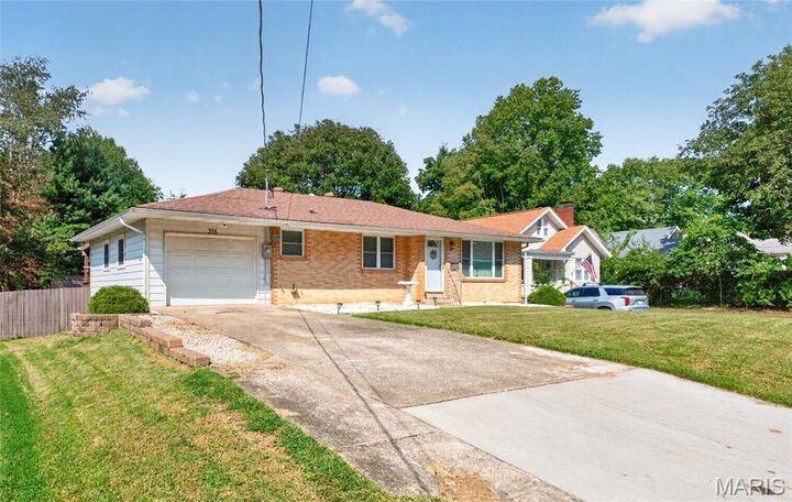 Property Photo:  315 Morgan Street  MO 63755 