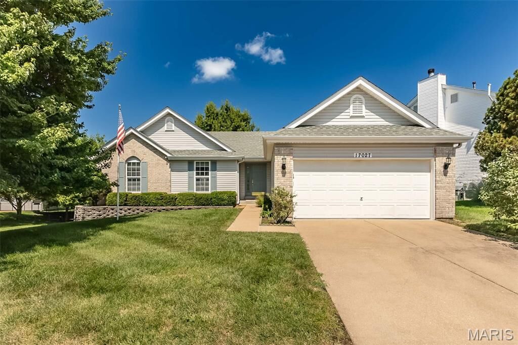 Property Photo: 17027 Old Hollow Drive MO 63040