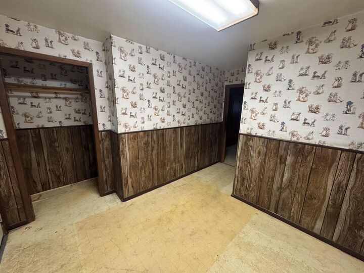 Property Photo:  115 2nd St E  ND 58793 