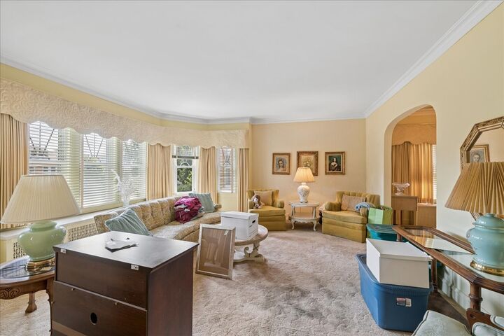 Property Photo:  2026 N New England Avenue  IL 60707 