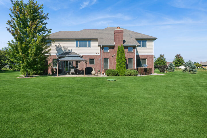 Property Photo:  9501 W Majestic Drive  IL 60449 