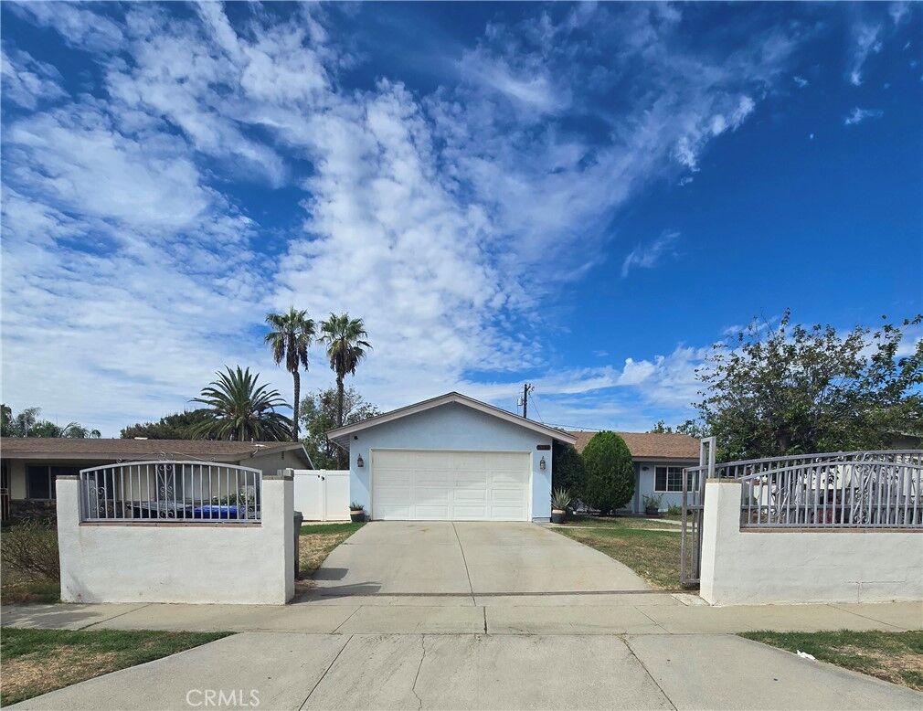 Property Photo: 9384 Kempster Avenue CA 92335