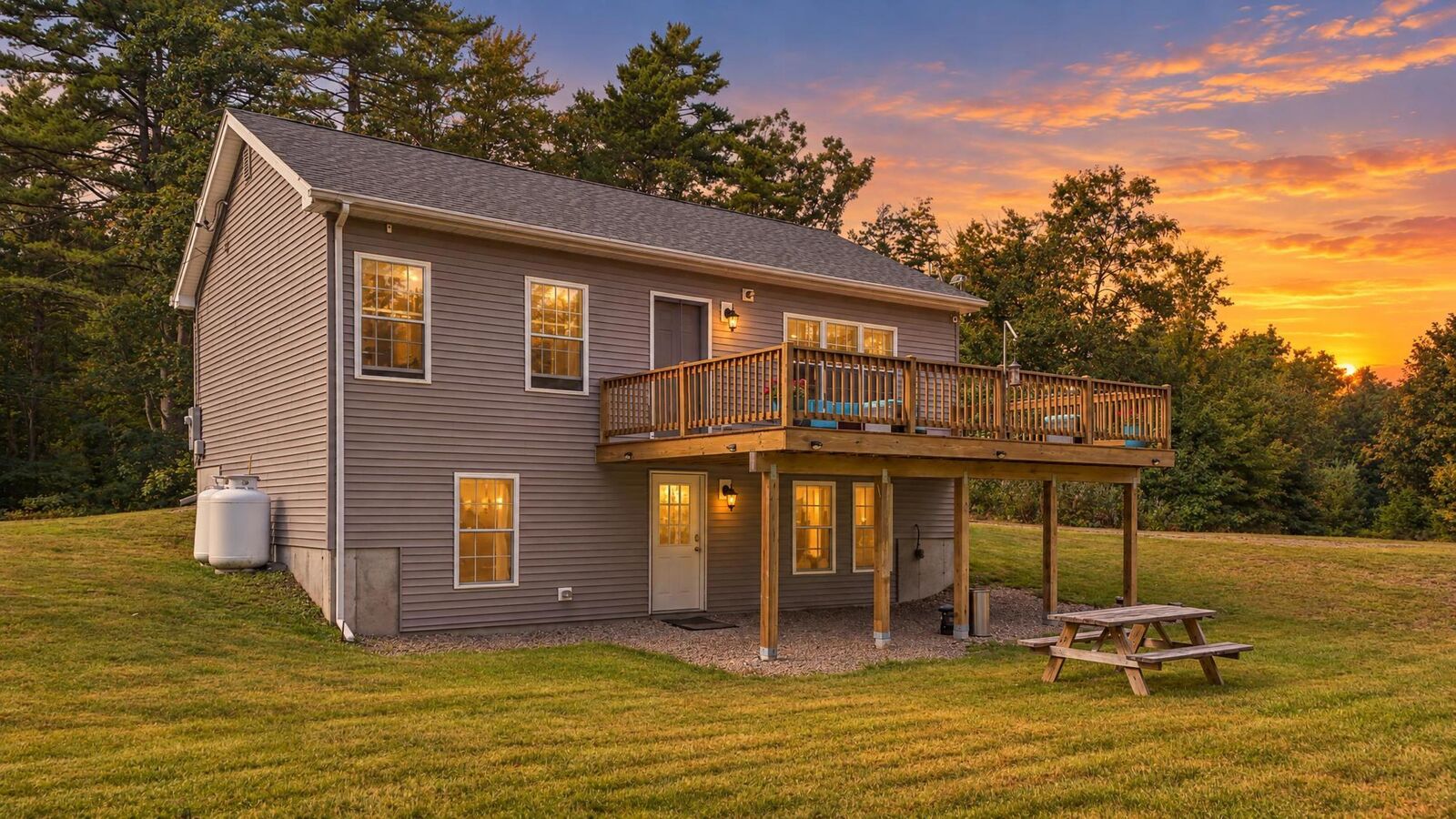 Property Photo:  976 North Road  ME 04047 