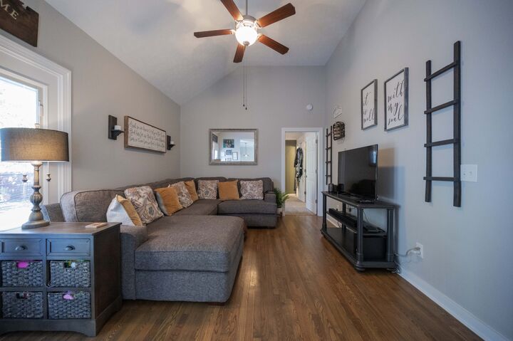 Property Photo: 4844 Ark Ln TN 37128