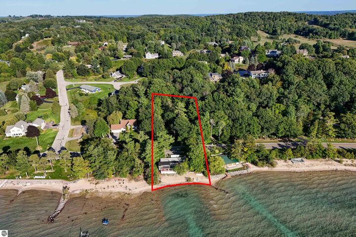 Property Photo: 11455 Peninsula Drive MI 49686