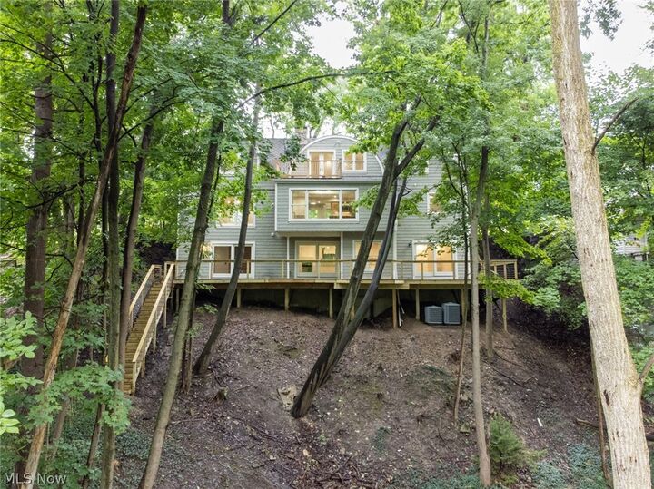 Property Photo:  1921 Wynwood Drive  OH 44116 
