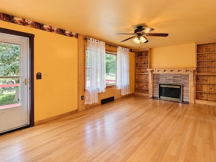Property Photo: 24 Sunset Drive VT 05452