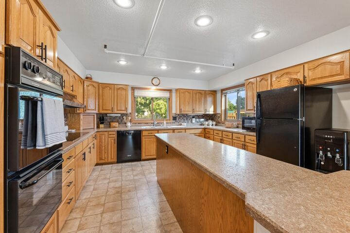 Property Photo:  109 S Winnebago Street  MN 55921 