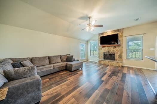 Property Photo: 166 Oxford Ranch Road TX 75167