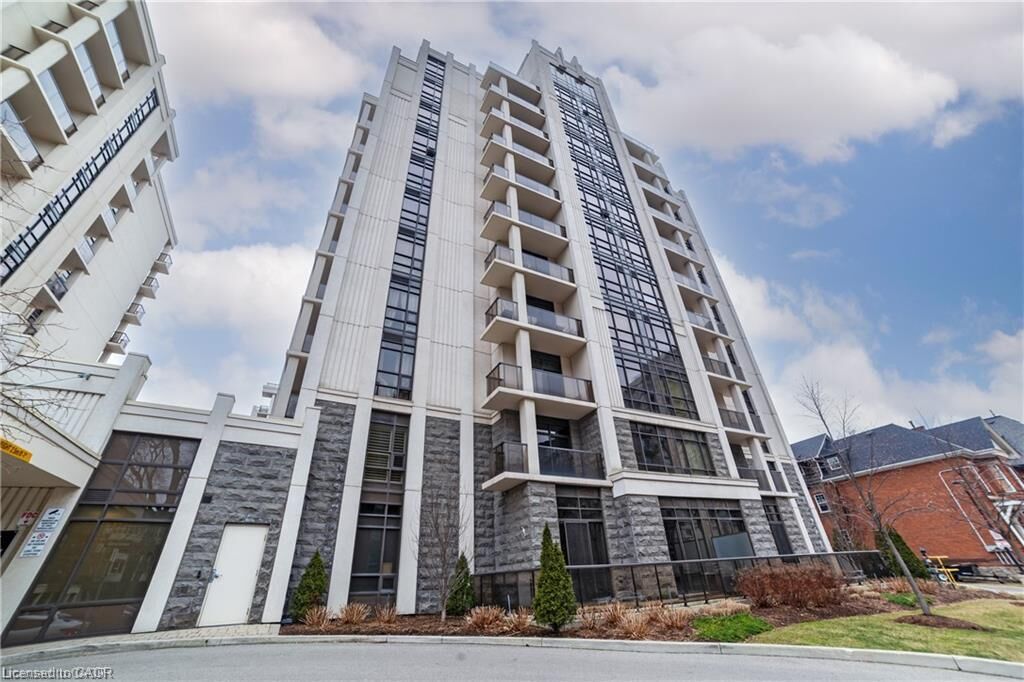 Property Photo: 85 Robinson Street 909 ON L8P 0B9