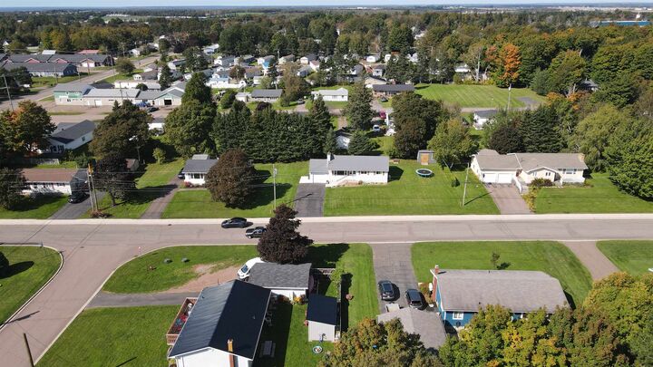 Property Photo: 26 Macdougall Drive PE C1N 5E5