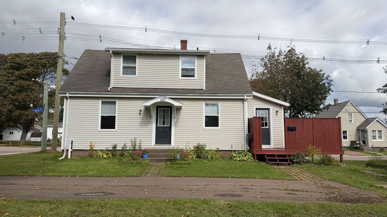 Property Photo:  103 Russell Street  PE C1N 2T8 