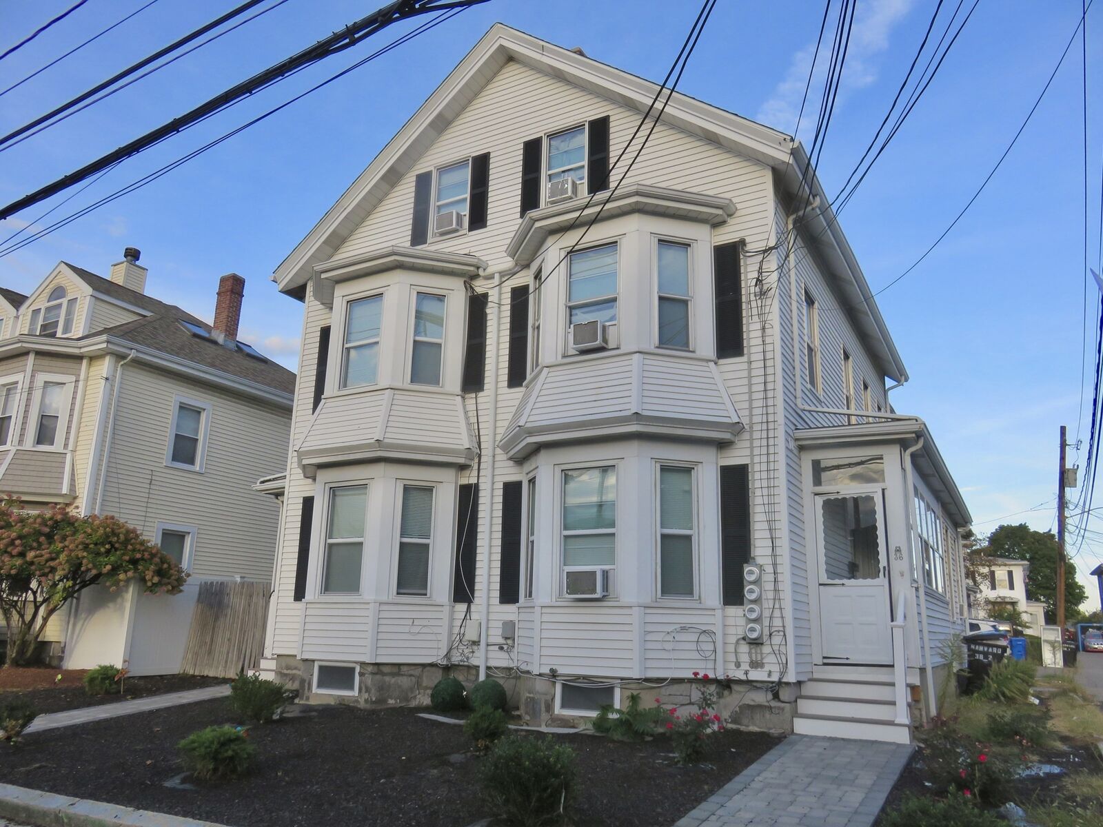 Property Photo:  36 Harvard Street 1  MA 02453 