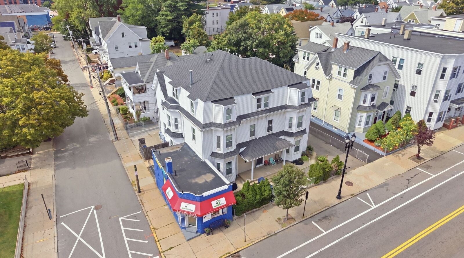 Property Photo:  170 Main St  MA 02149 