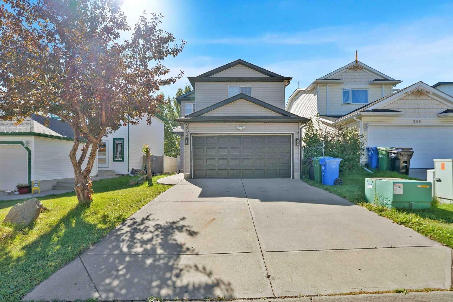 Property Photo: 254 Hidden Spring Mews NW AB T3A 5N3