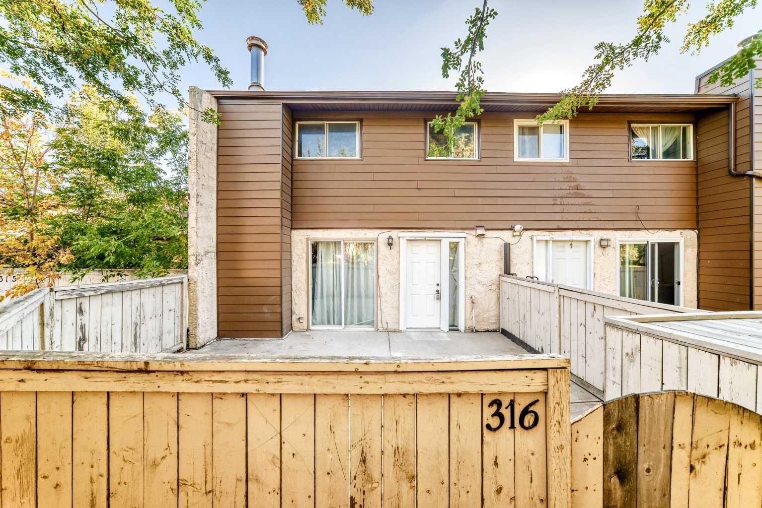 Property Photo:  5404 10 Avenue SE 316  AB T2A 5G4 